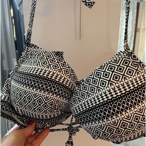 36DD Bathing Suit Top w/ a little push up